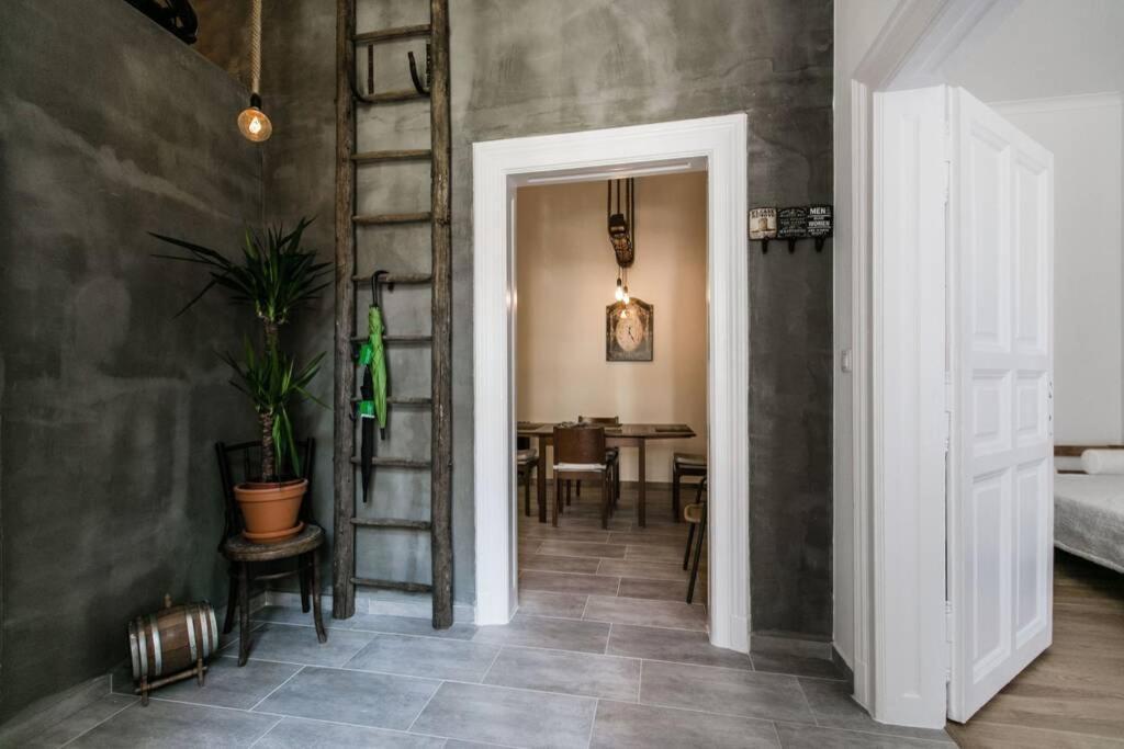 Your Gorgeous And Spacious Dream Home Free Parking Budapest Luaran gambar