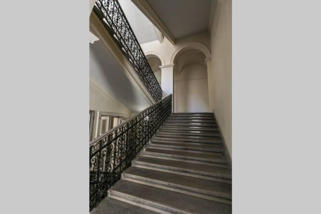 Your Gorgeous And Spacious Dream Home Free Parking Budapest Luaran gambar
