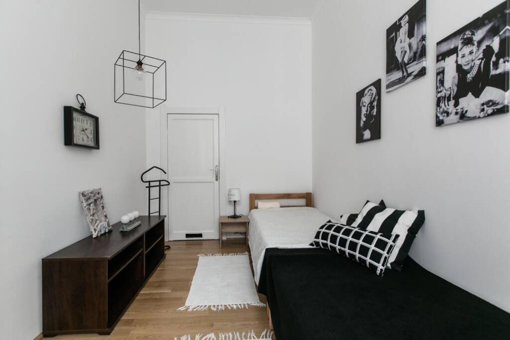 Your Gorgeous And Spacious Dream Home Free Parking Budapest Luaran gambar