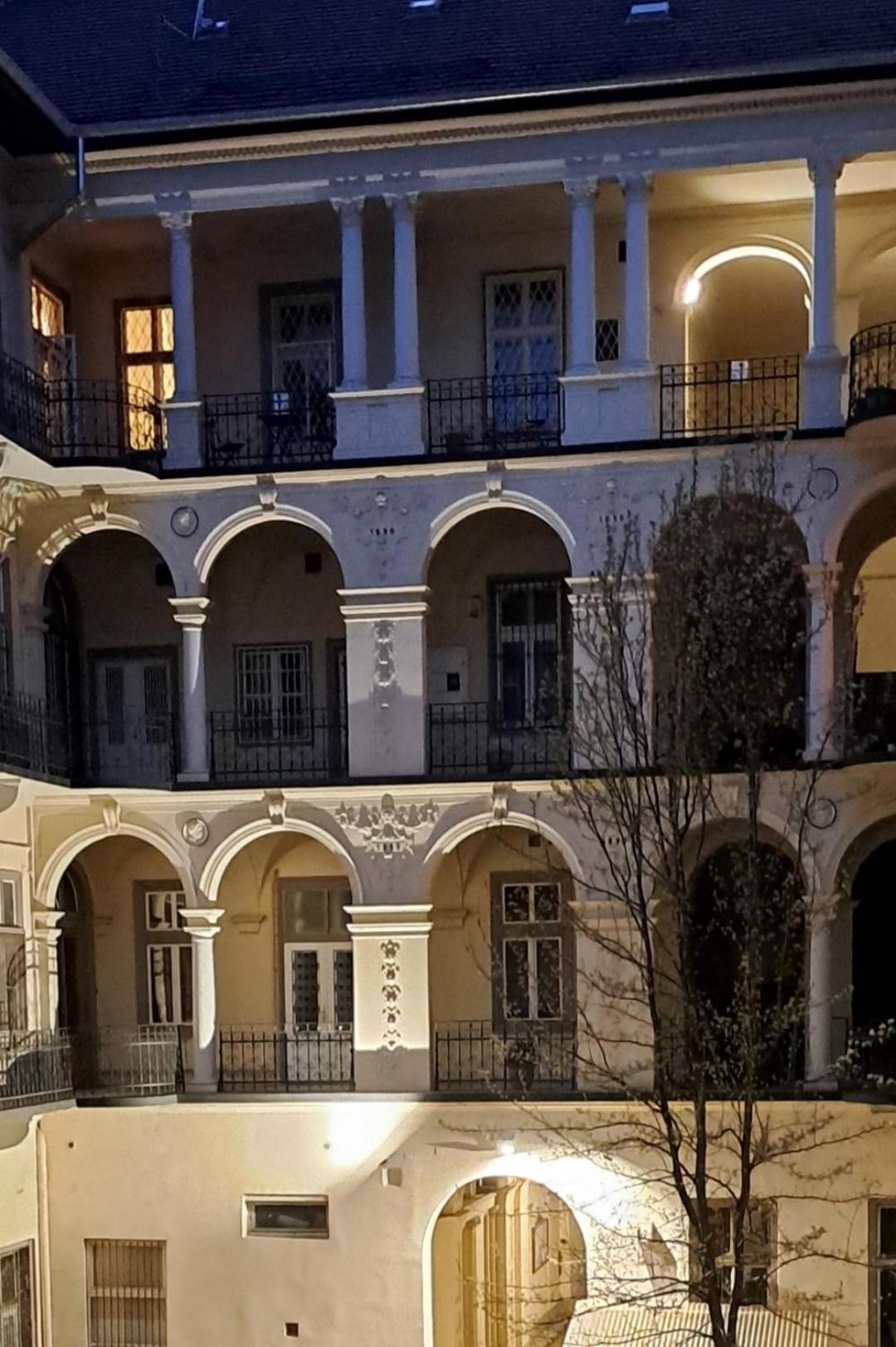 Your Gorgeous And Spacious Dream Home Free Parking Budapest Luaran gambar
